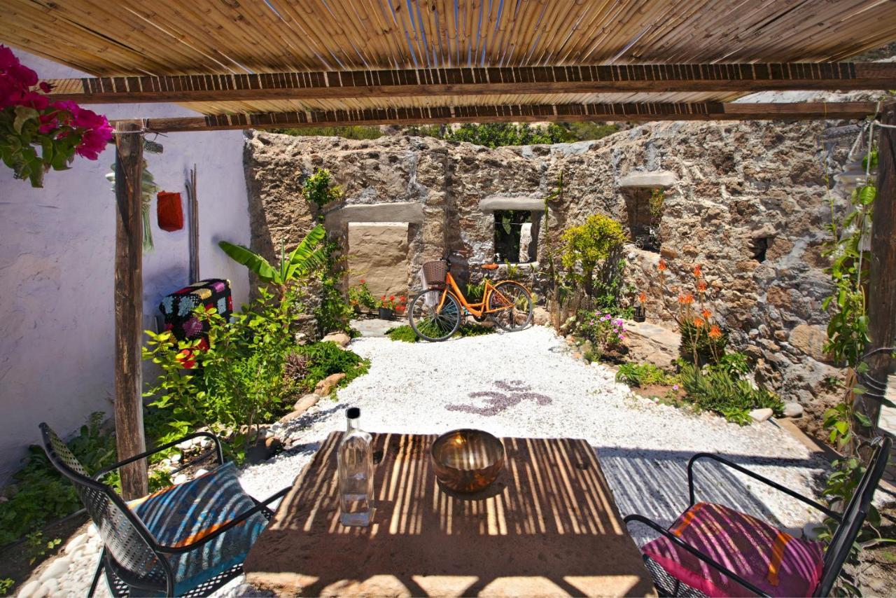 Natura Cottages Makrýgialos Exterior foto